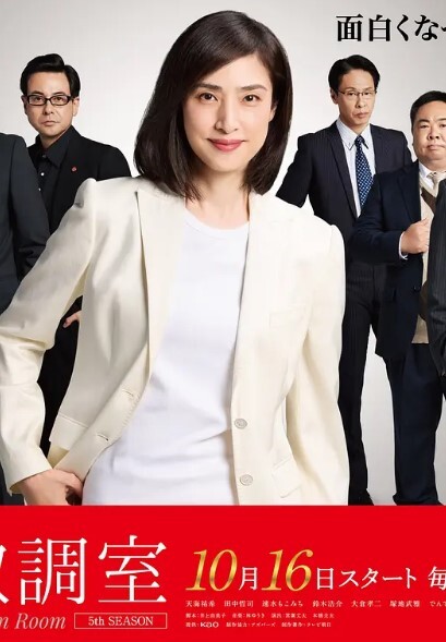 【网吧内上网的骚逼】直接在电脑前扒光让骚逼口交，电脑桌上各种抽插爆草全程露脸，直接射她嘴里 - 51黄瓜视频